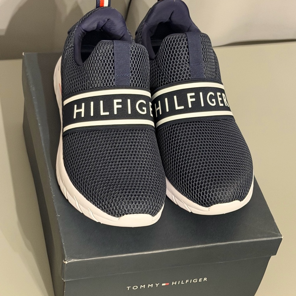 Tommy Hilfiger Navy Blue Mesh tmNillo Model Slip-on Size 12M
with Memory Foam - Picture 2 of 7